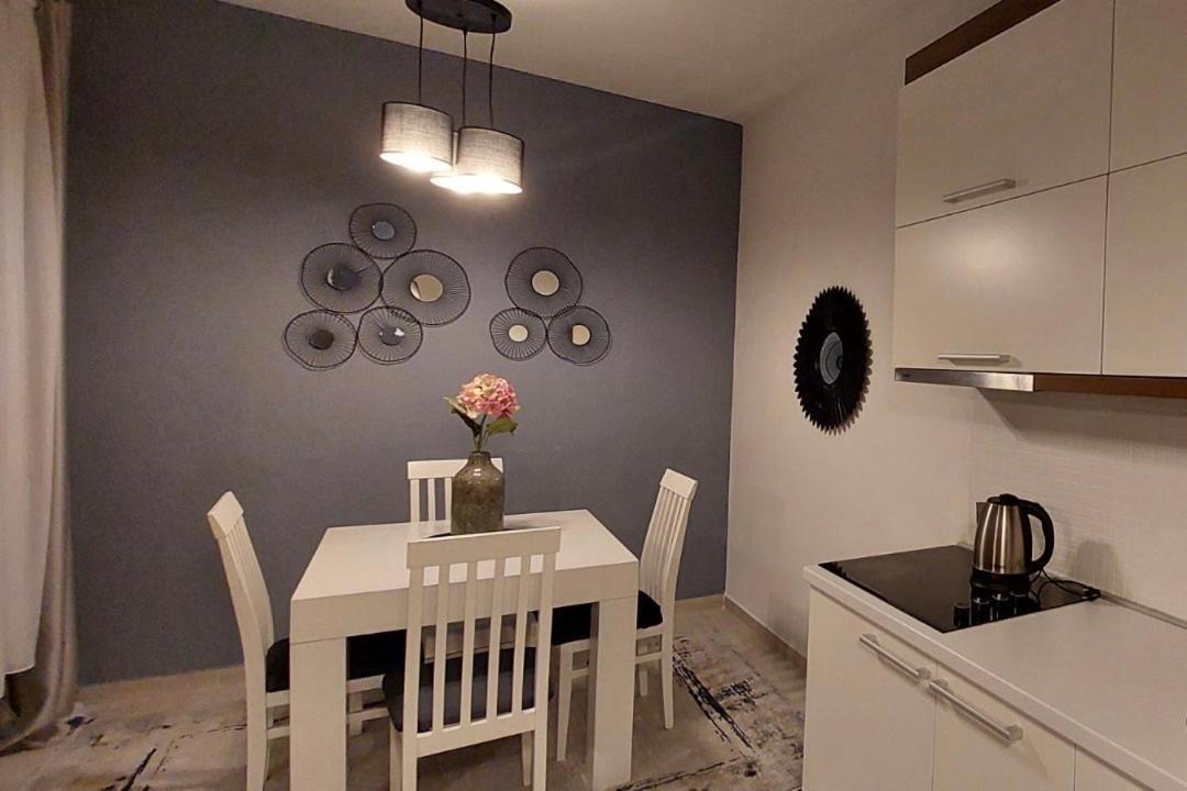 Long Beach Apartment Ulcinj Buitenkant foto