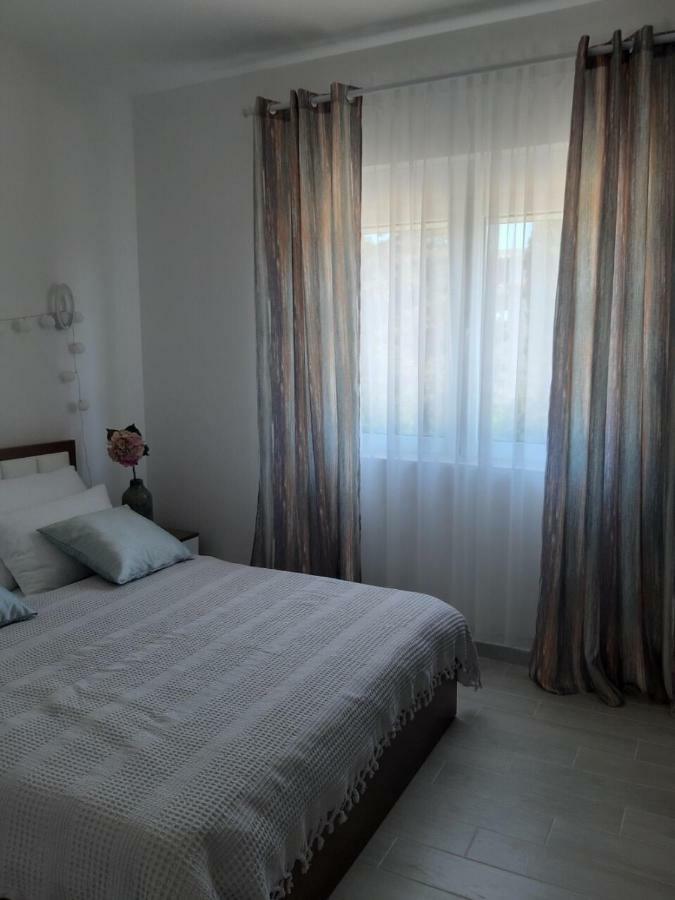 Long Beach Apartment Ulcinj Buitenkant foto