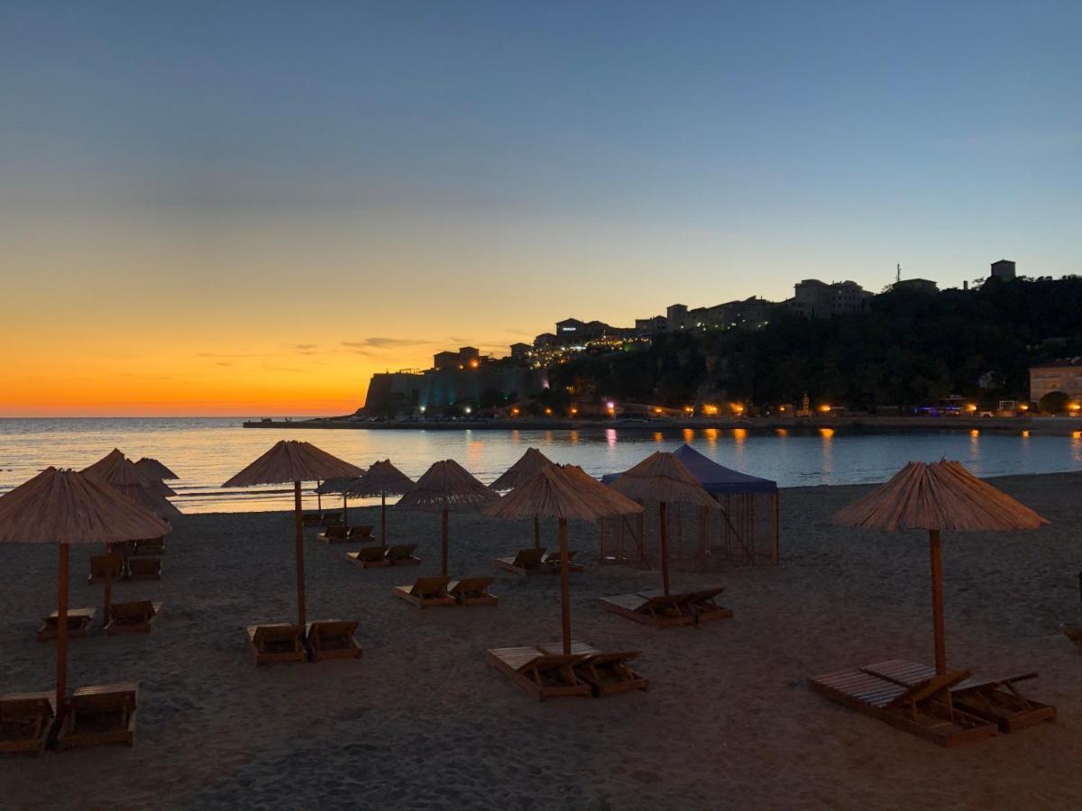 Long Beach Apartment Ulcinj Buitenkant foto